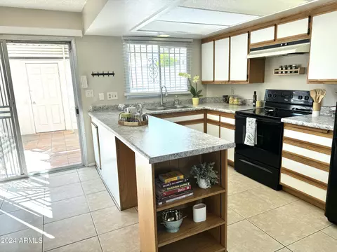 4551 N 17th Ave, Phoenix, AZ 85015 photo 9