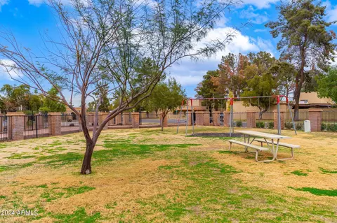 View/Area - 2119 Ellis Dr, Tempe, AZ 85282 photo 1 of 1