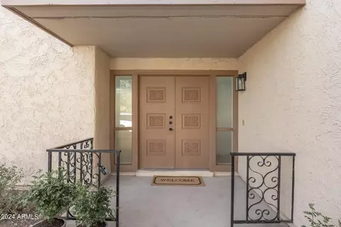Exterior - 2119 Ellis Dr, Tempe, AZ 85282 photo 3 of 7