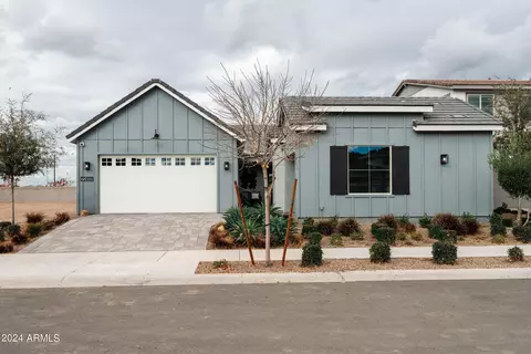 22498 E Stirrup St, Queen Creek, AZ 85142
