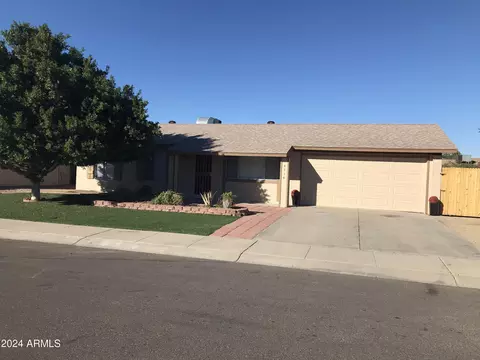 5216 W Lupine Ave, Glendale, AZ 85304