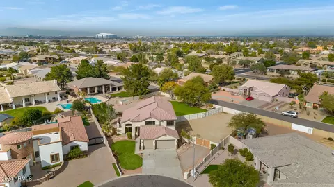 5422 N 81st Ave, Glendale, AZ 85303