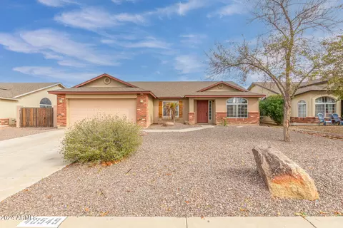 40549 N Telescomb Dr, San Tan Valley, AZ 85140