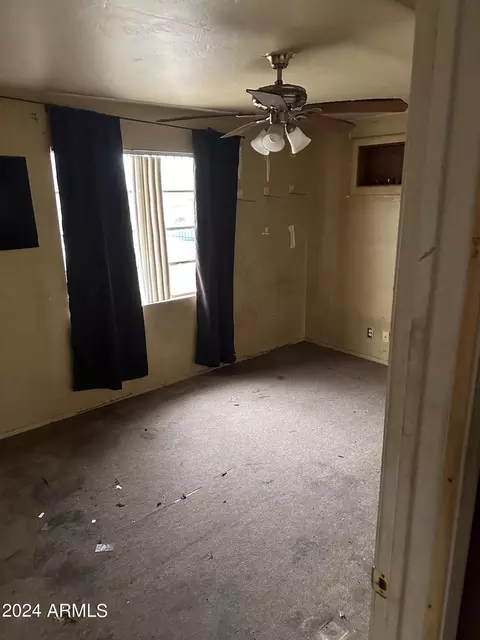 5643 N 37th Ave, Phoenix, AZ 85019 photo 7