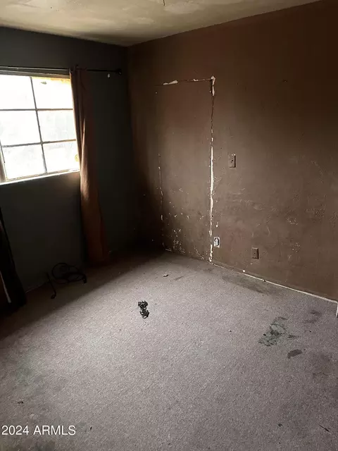 5643 N 37th Ave, Phoenix, AZ 85019 photo 9