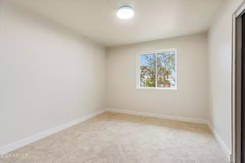 9233 N 17th Dr, Phoenix, AZ 85021 photo 19