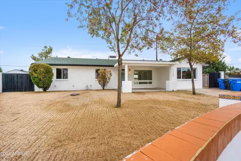9233 N 17th Dr, Phoenix, AZ 85021 photo 2