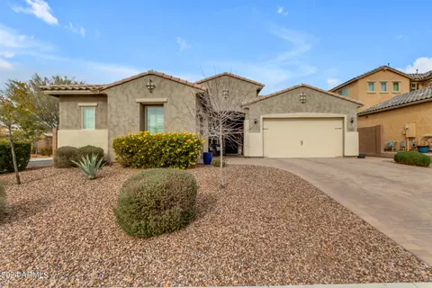 2660 E Galileo Dr, Gilbert, AZ 85298