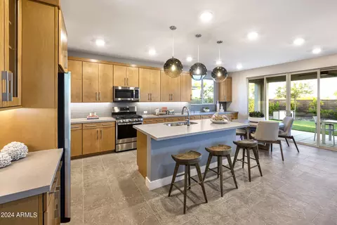 1470 E Rakestraw Ln, Gilbert, AZ 85298 photo 2