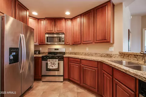 5350 E Deer Valley Dr #2407, Phoenix, AZ 85054
