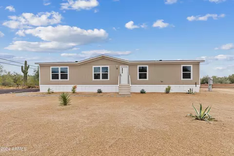 1709 W Tanya Trl, Phoenix, AZ 85086