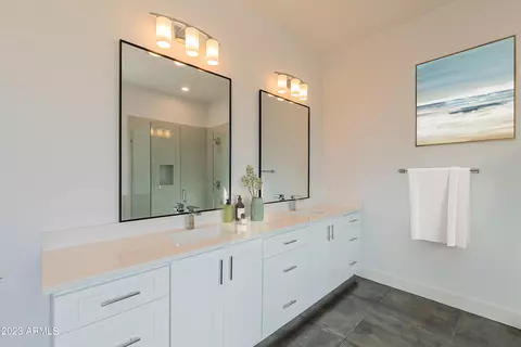 10012 E Fenimore Rd, Mesa, AZ 85207 photo 8