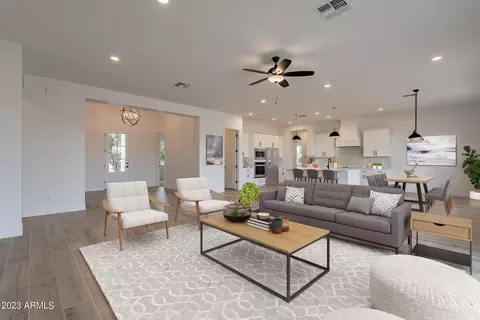 10028 E Fenimore Rd, Mesa, AZ 85207 photo 3