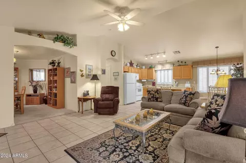 4505 E Windsong Dr, Phoenix, AZ 85048 photo 8