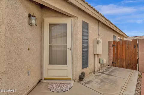 4505 E Windsong Dr, Phoenix, AZ 85048 photo 6