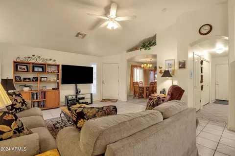 4505 E Windsong Dr, Phoenix, AZ 85048 photo 7