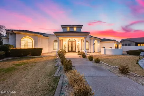 2224 W Weatherby Way, Chandler, AZ 85286