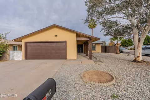 4902 W Townley Ave, Glendale, AZ 85302