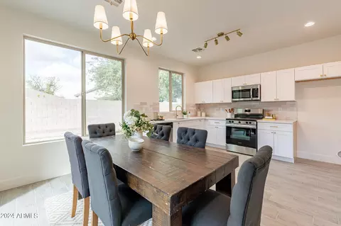 5826 W Alice Ave, Glendale, AZ 85302