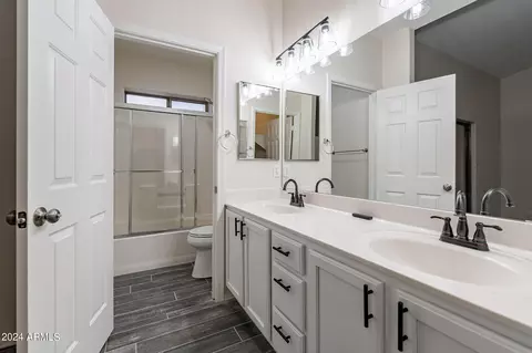 5622 S 26th Pl, Phoenix, AZ 85040 photo 11