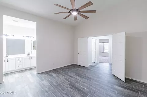 5622 S 26th Pl, Phoenix, AZ 85040 photo 9
