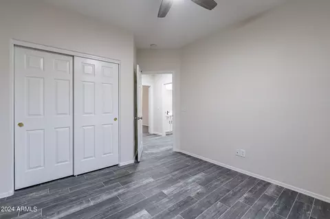 5622 S 26th Pl, Phoenix, AZ 85040 photo 14