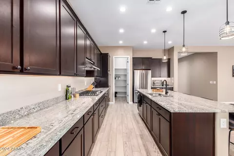 Kitchen - 4644 S Pluto --, Mesa, AZ 85212 photo 2 of 5