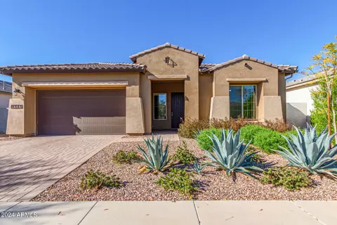Exterior - 4644 S Pluto --, Mesa, AZ 85212 photo 1 of 12