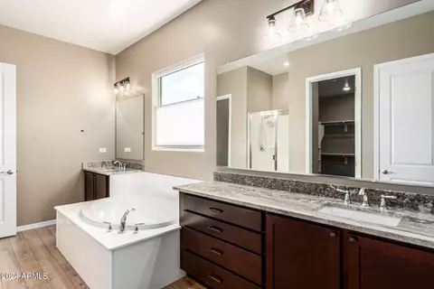 Bath - 4644 S Pluto --, Mesa, AZ 85212 photo 2 of 4