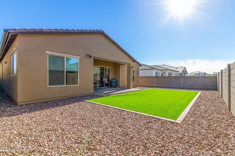 Exterior - 4644 S Pluto --, Mesa, AZ 85212 photo 5 of 12