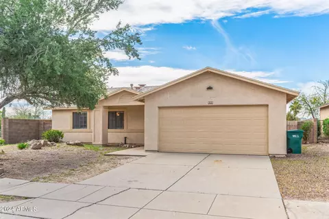 Exterior - 6865 N De Chelly Loop, Tucson, AZ 85741 photo 2 of 5
