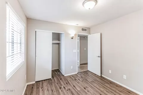 Bedroom - 6865 N De Chelly Loop, Tucson, AZ 85741 photo 2 of 3
