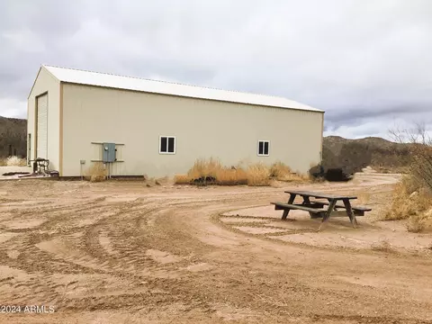 10510 S Ringtail Trl, Willcox, AZ 85643 photo 4