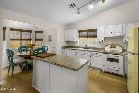 Kitchen - 2006 E Sharon Dr, Phoenix, AZ 85022 photo 1 of 6