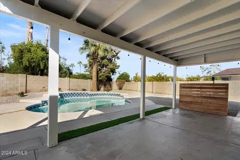 5300 S Hazelton Ln, Tempe, AZ 85283 photo 21