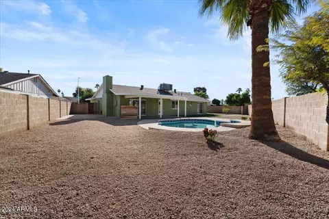 5300 S Hazelton Ln, Tempe, AZ 85283 photo 24