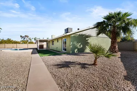 5300 S Hazelton Ln, Tempe, AZ 85283 photo 28