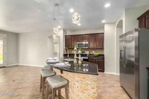 Kitchen - 734 E Kingbird Dr, Gilbert, AZ 85297 photo 2 of 5