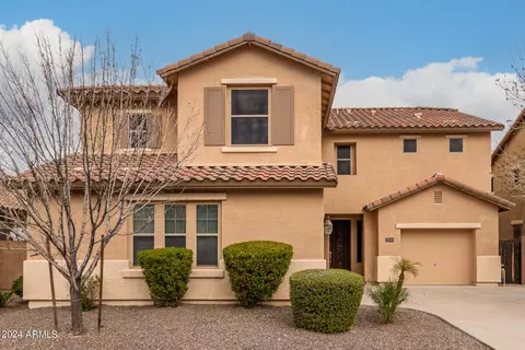 Exterior - 734 E Kingbird Dr, Gilbert, AZ 85297 photo 1 of 10