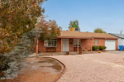 2922 E Cheery Lynn Rd, Phoenix, AZ 85016 photo 6