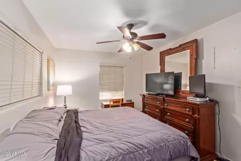 2922 E Cheery Lynn Rd, Phoenix, AZ 85016 photo 12