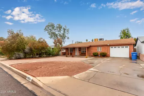 2922 E Cheery Lynn Rd, Phoenix, AZ 85016 photo 3