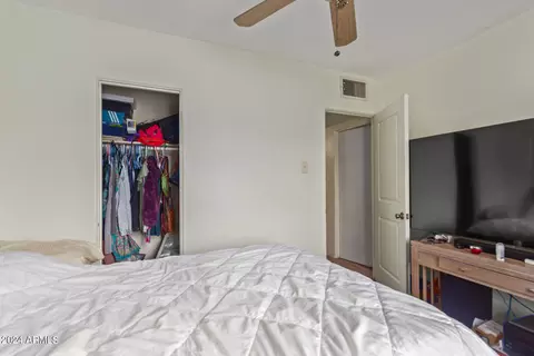 2922 E Cheery Lynn Rd, Phoenix, AZ 85016 photo 18