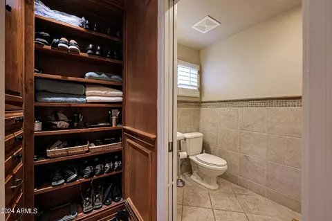 Other - 7050 N 11th Ave, Phoenix, AZ 85021 photo 2 of 7