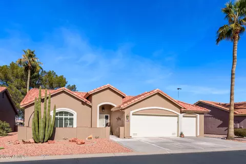 1526 E La Costa Dr, Chandler, AZ 85249