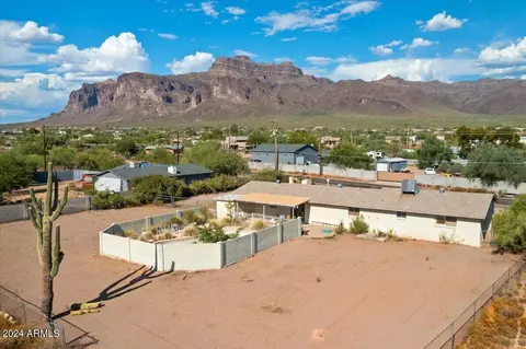 890 S Geronimo Rd, Apache Junction, AZ 85119 photo 2