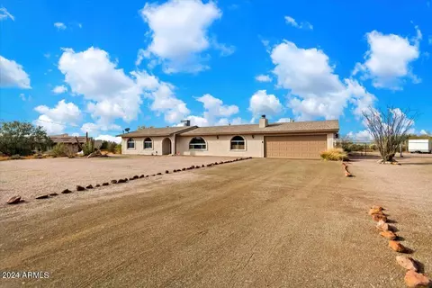 890 S Geronimo Rd, Apache Junction, AZ 85119
