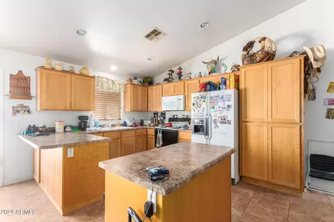 2525 E 2nd Ave, Apache Junction, AZ 85119 photo 16