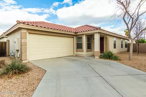 680 E Banelli Pl, Chandler, AZ 85286