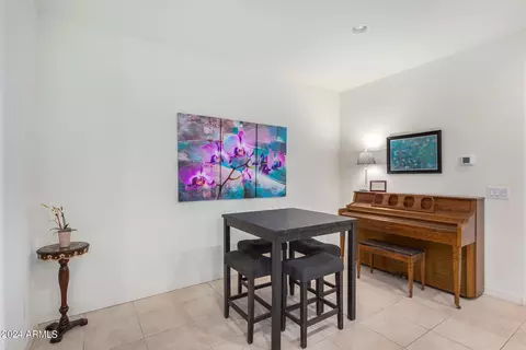 5737 W Odeum Ln, Phoenix, AZ 85043 photo 10
